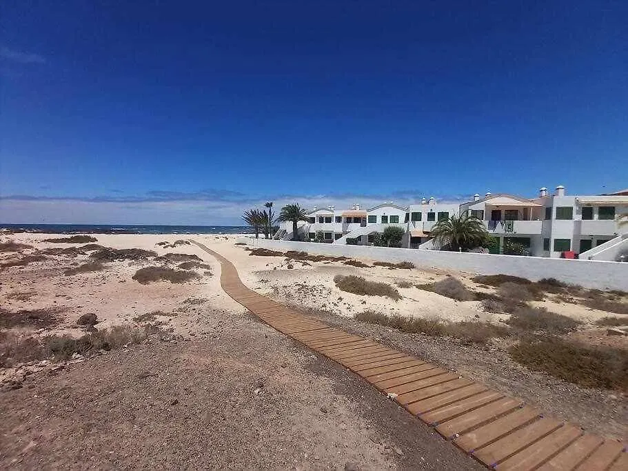 Rest Nook Apartment On The Cotillo Beach ספרד